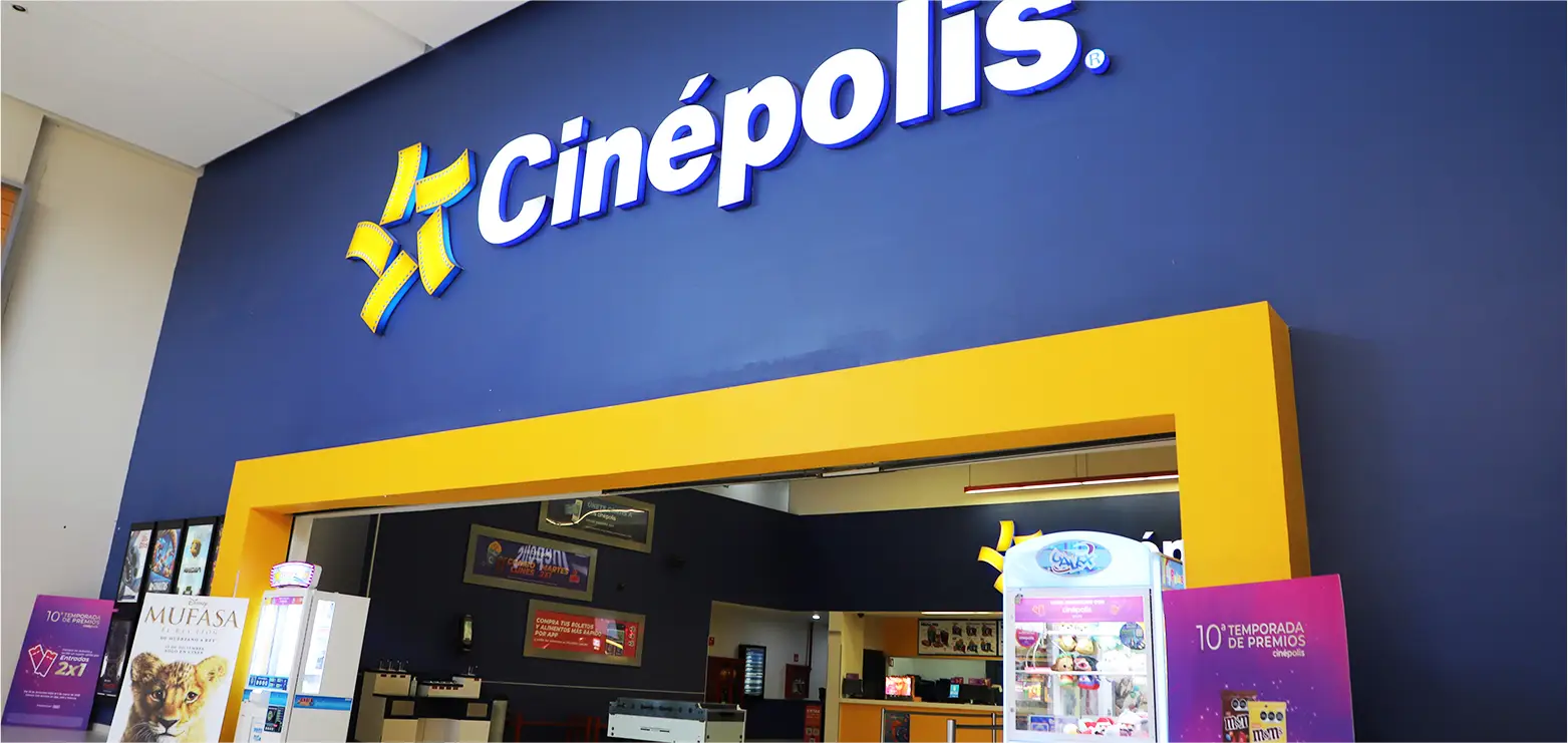 PASEO SAN ISIDRO - GALERÍA 02 - 202503